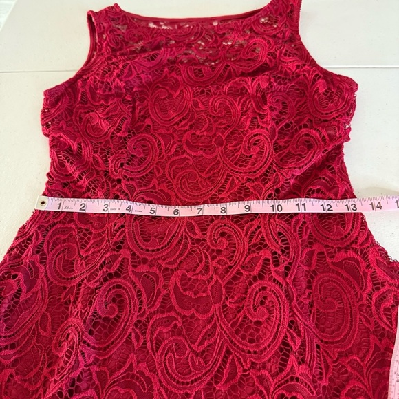 Liz Claiborne Lace Dress Deep Red Lined Sleeveless Fit & Flare Women’s Size 4 - Picture 4 of 10